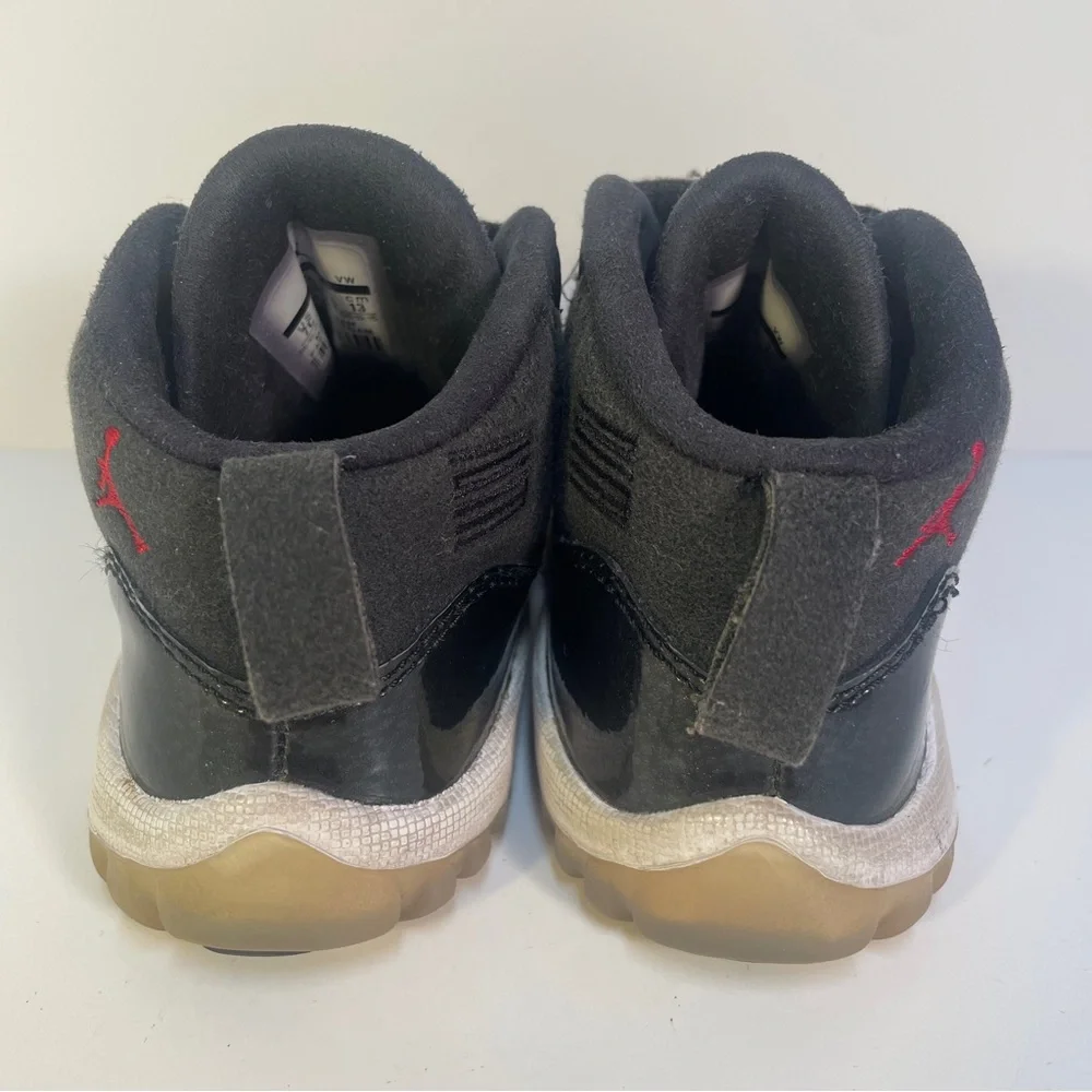 Air Jordan Retro XI 11 72-10 378040-002 Black/White Toddler 7C No Box - Picture 4 of 8